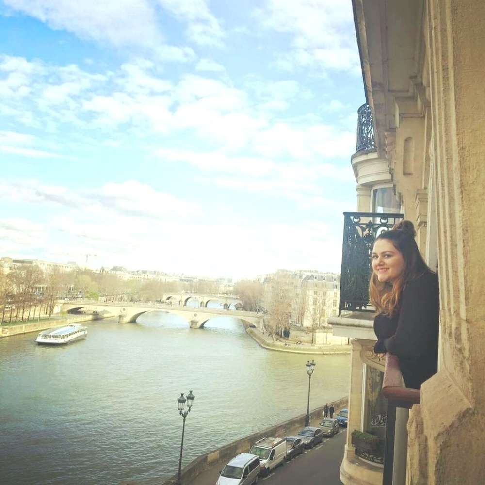 Meet your Posher, Stephanie